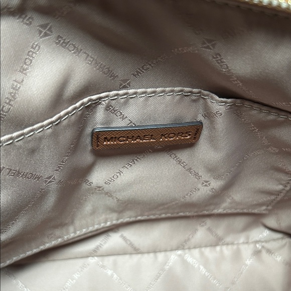 Michael Kors Monogram Cream Crossbody Bag - Picture 2 of 4
